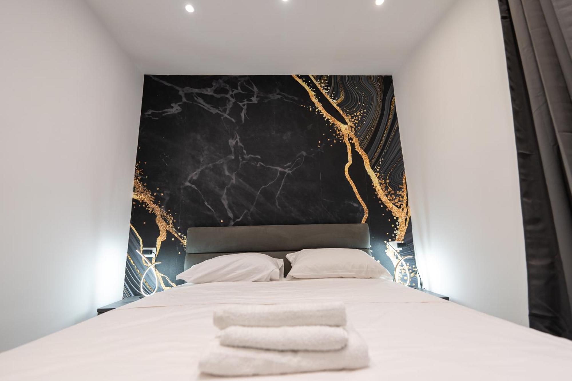 Suites Gaudioso Napoli Center Kültér fotó