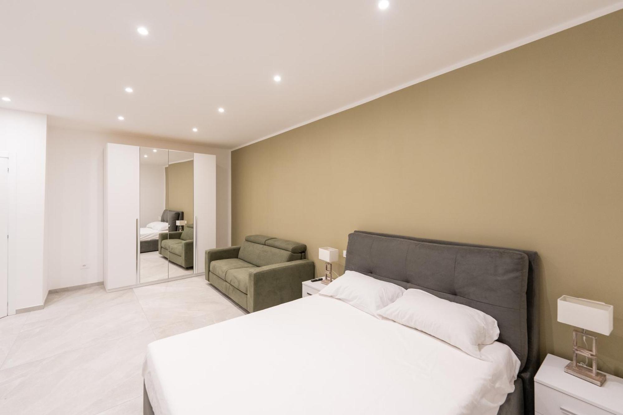 Suites Gaudioso Napoli Center Kültér fotó